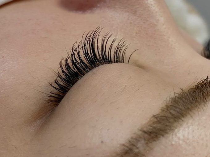 Eyelash Perm・Eyelash Extensions まつ毛パーマ・まつ毛エクステ